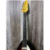 Image 17 : 1965 Vox MVI Teardrop Electric Guitar Hard Case