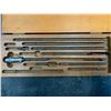 Image 2 : STARRETT MACHINIST BORE MICROMETER WITH WOODEN BOX