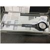 Image 2 : MITUTOYO BORE GAUGE WITH CASE