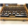 Image 2 : BLOCK GAUGE SET W/WOODEN BOX *7 BLOCKS MISSING* AND MITUTOYO DIGITAL MICROMETER