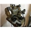 Image 2 : DAREX DRILL BIT SHARPENER ON PEDESTAL STAND W/LIGHT
