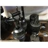 Image 2 : GROUP OF (8) BT40 TOOL HOLDERS W/ASSORTED TOOLS