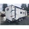 Image 9 : 0C--  2016 Wildwood Island Wild By Forest River Travel Trailer, White, From The Tongue To The Bumpe