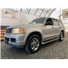 Image 2 : A12 --  2004 FORD EXPLORER LIMITED 4X4 , GREY, 193,576 KMS