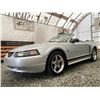 Image 2 : C6C --  2004 FORD MUSTANG GT CONVERTIBLE, Grey, 53551 KM