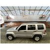 Image 25 : D1 --  2012 JEEP LIBERTY SPORT 4X4, Grey, 155831 KM