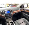 Image 75 : E4 --  2011 JEEP GRAND CHEROKEE OVERLANDER 4X4, Grey, 161546
