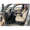 Image 60 : A3 --  2006 PONTIAC TORRENT AWD, Grey, 126573 MILES  "NO RESERVE"