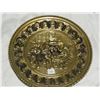 Image 1 : Round Brass Plate - Pub