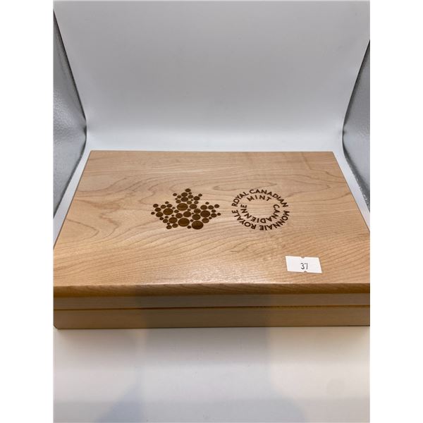 Empty Wooden RCM Display Box