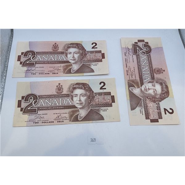3x Canadian 1986 $2 Bills