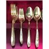 Image 7 : Traditional tulip cutlery set