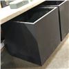 Image 2 : Group of 2 large planters (approx. 2ft H 60in W)