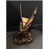 Image 2 : Vintage Quoizel Stained Glass Butterfly  Accent Table Lamp (working condition)