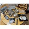 Image 1 : Silver plate and serving items