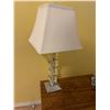 Image 1 : Table lamp