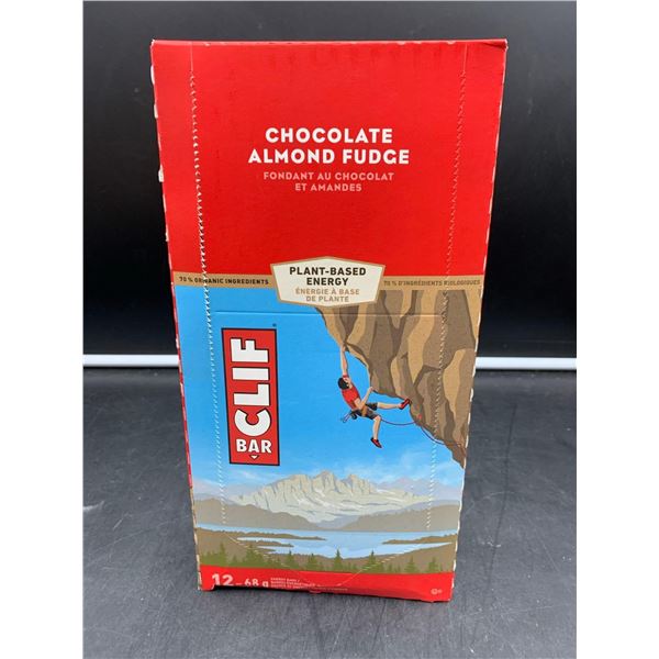 Cliff Bar Chocolate Almond Fudge Bars (12 x 68g)