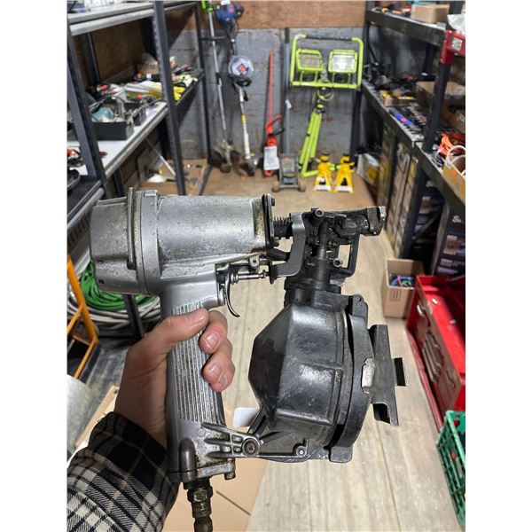 Pneumatic Coil Air Nailer