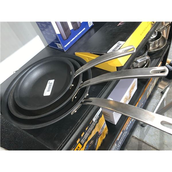 Kirkland Signature 3pc Fry pan Set