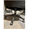 Image 4 : Lazyboy Adjustable Office Chair