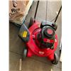 Image 3 : MTD Yard Machine 3.8 HP 22" Gas Lawnmower