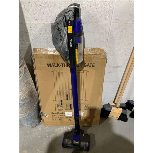 Shark Pet Pro Cordless Stick Vacuum