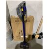 Image 1 : Shark Pet Pro Cordless Stick Vacuum