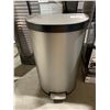 Image 1 : Kohler Quiet Close Hands free Kitchen Garbage can