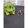 Image 3 : Assorted Frog Decor