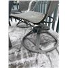 Image 3 : Patio Table and Chairs