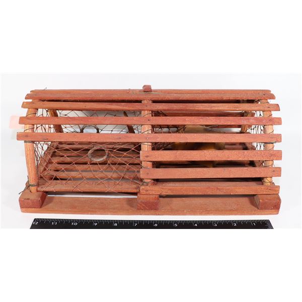 HOME DECOR DECORATIVE MINI LOBSTER TRAP