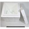 Image 1 : USED ONCE CRYOPAK 12" X 12" X 12" COOLER CONTAINER