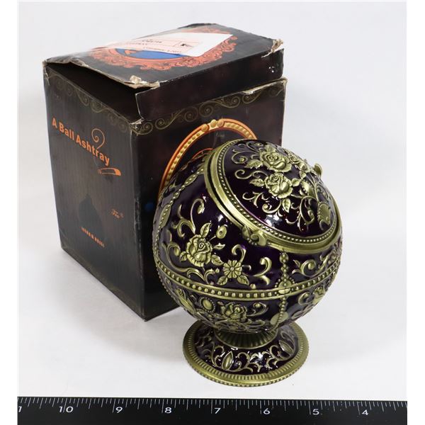 NEW A BALL  ASHTRAY