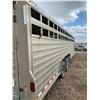 Image 28 : (Selling offsite, Ashmont, PH (780) 646-0727 ) Approx. 2013 4- Star aluminum Triple axle stock trail