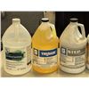 Image 3 : 6 JUGS OF ASSORTED CLEANERS