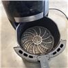 Image 2 : GOURMIA AIR FRYER - WORKING