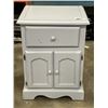 Image 1 : 1 DRAWER NIGHTSTAND