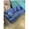 Image 1 : BLUE SOFA