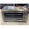 Image 1 : BLACK AND DECKER TOASTER OVEN - WORKING