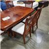 Image 2 : MAHOGANY FINISH DINING TABLE WITH 6 CHAIRS