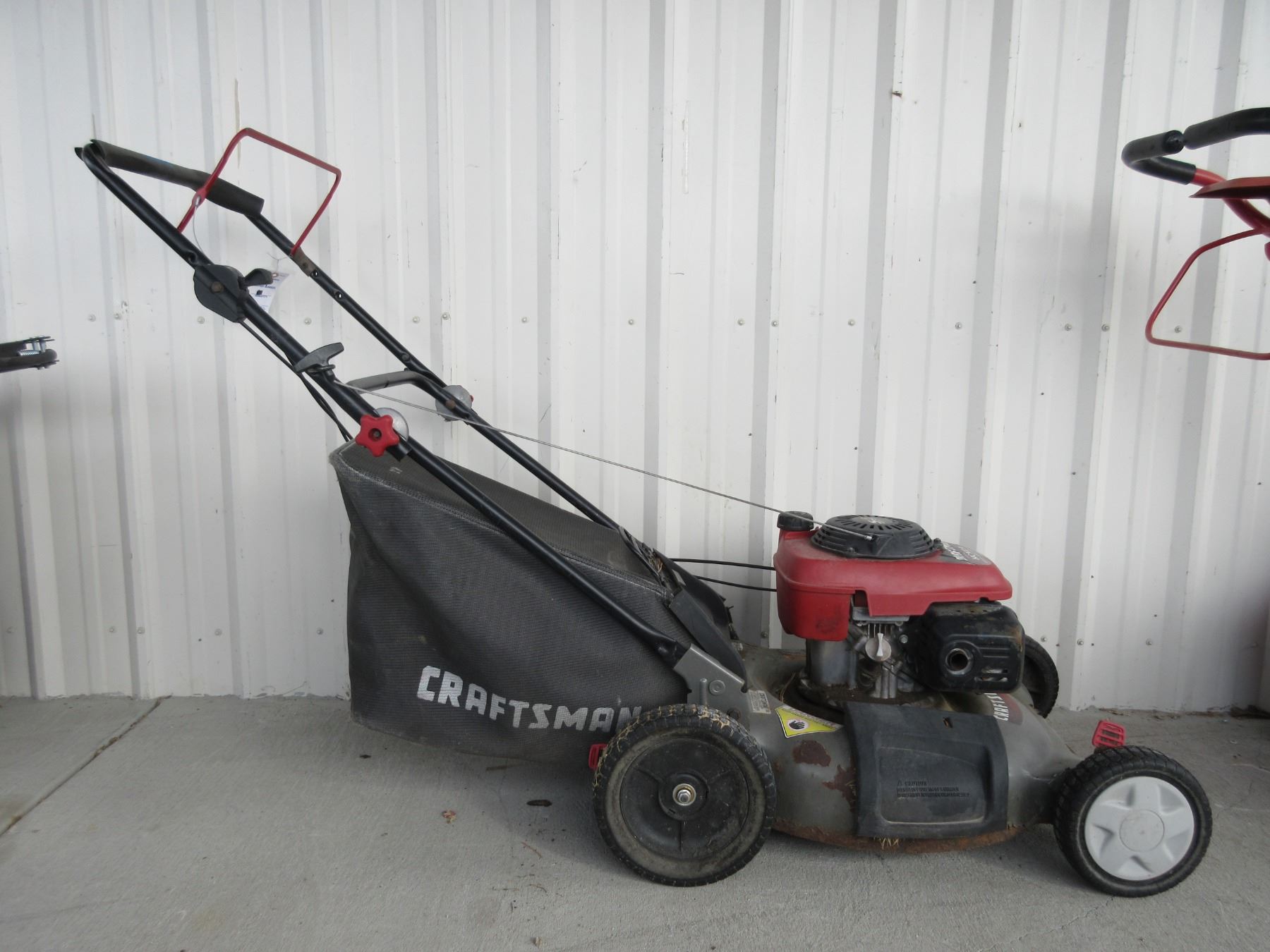Craftsman Self Propelled Mower- Honda 5.5 HP Engine- 21"- Bagger- Runs