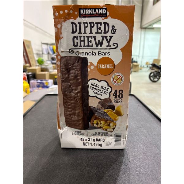 Kirkland signature dipped & chewy granola bars with caramel 48x31g