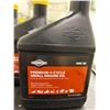 Image 1 : Briggs & Stratton premium 4-cycle small engine oil 12x535ml