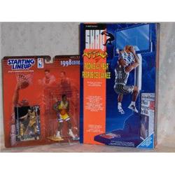 STARTING LINEUP (SLU) BRYANT + SHAQ ACTION FIGURES