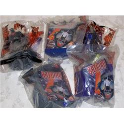 BATMAN BEYOND TOY FIGURES