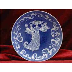 ROYAL COPENHAGEN 1972 PORCELAIN PLATE