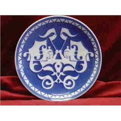 ROYAL COPENHAGEN 1977 PORCELAIN PLATE