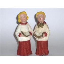 PAIR OF CHORISTERS
