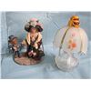 Image 5 : Small figurines and decorative miniature lamps