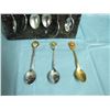 Image 9 : Lot of two spoon racks and spoons